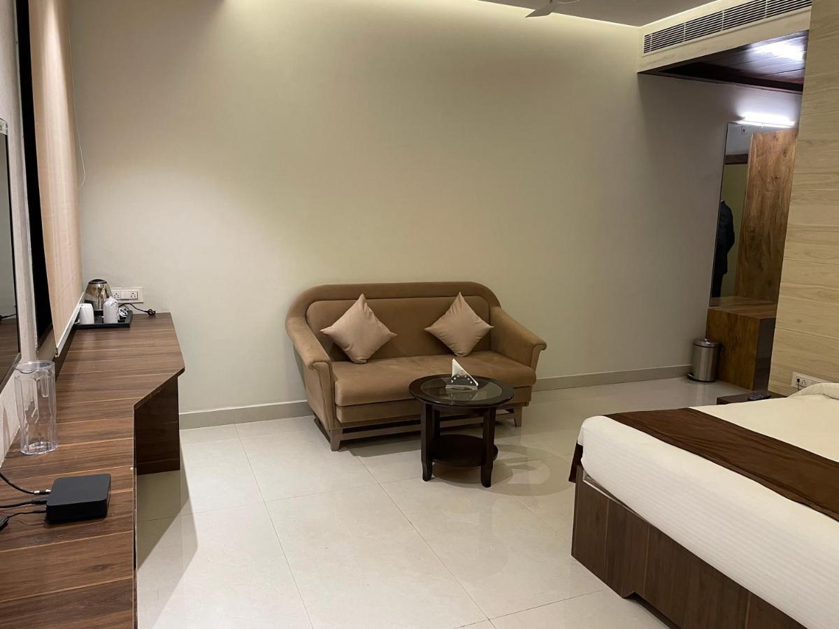 Maheshwari Jalsa Hotel Kota  Ngoại thất bức ảnh